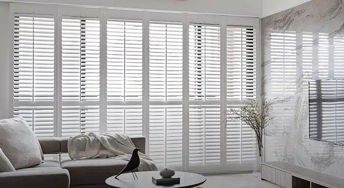 4 Simple Plantation Shutter Interior Design Ideas